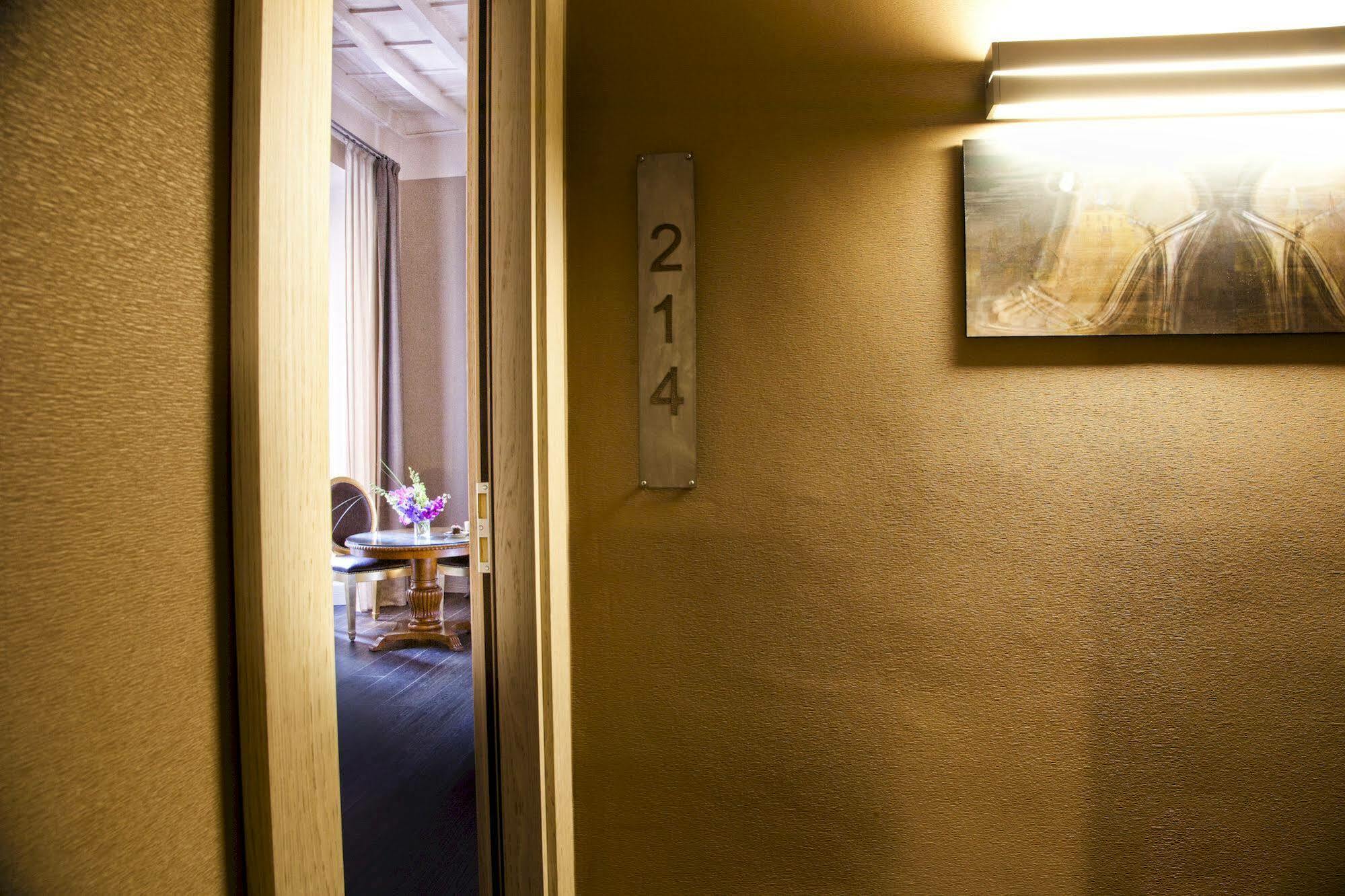 Bed and Breakfast Corso 12 Roma Exterior foto